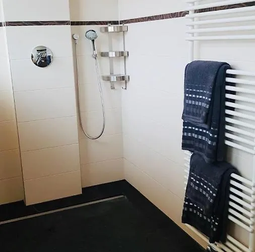 Дом отдыха Alpine Escape With Mountain View