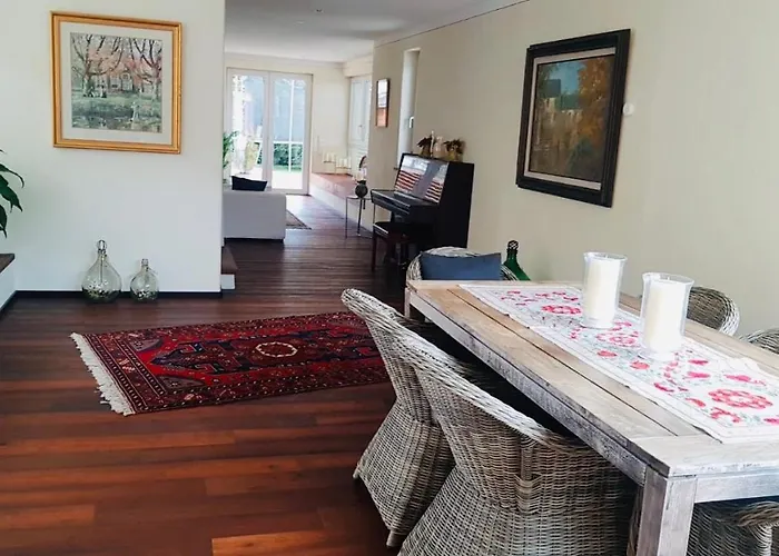 Дом отдыха Alpine Escape With Mountain View Гармиш-Партенкирхен